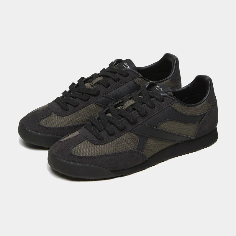 Front view of the Norman Walsh Chicago shoe in Black and Grey, featuring a 600D nylon upper and classic heritage design.