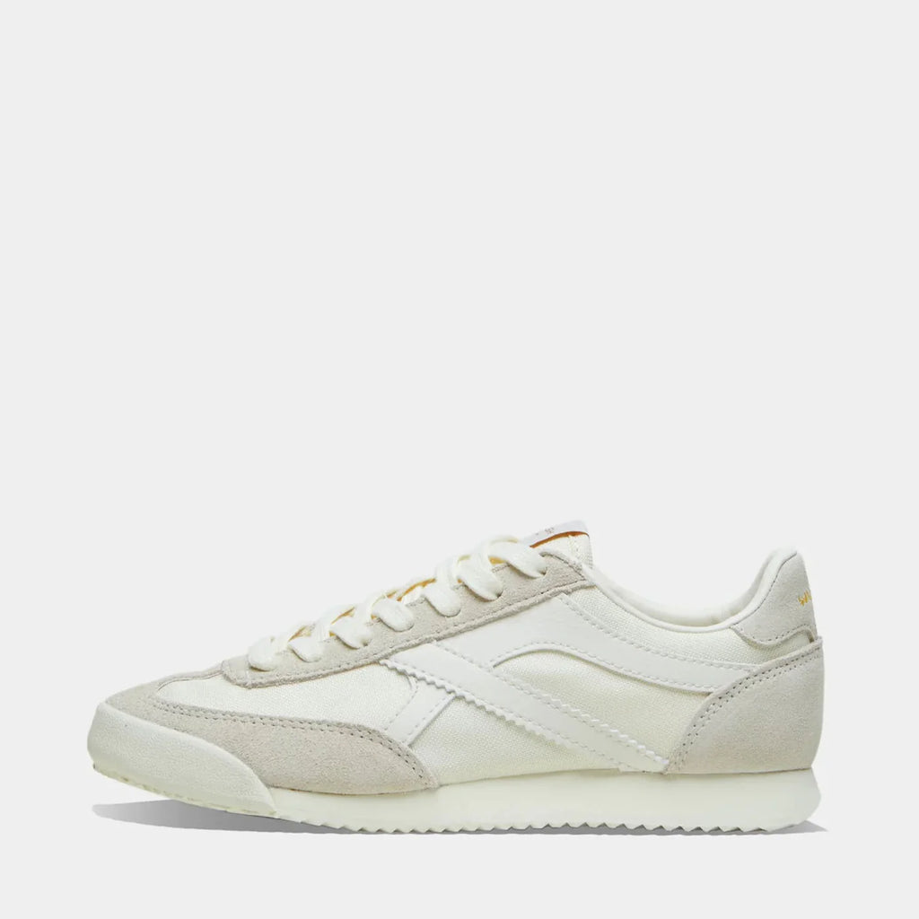 Side view of the Norman Walsh Chicago shoe in White and Beige, featuring a 600D nylon upper and classic heritage design.